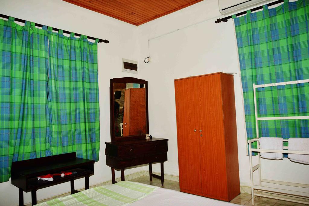 Sampathaa Residence Negombo Buitenkant foto