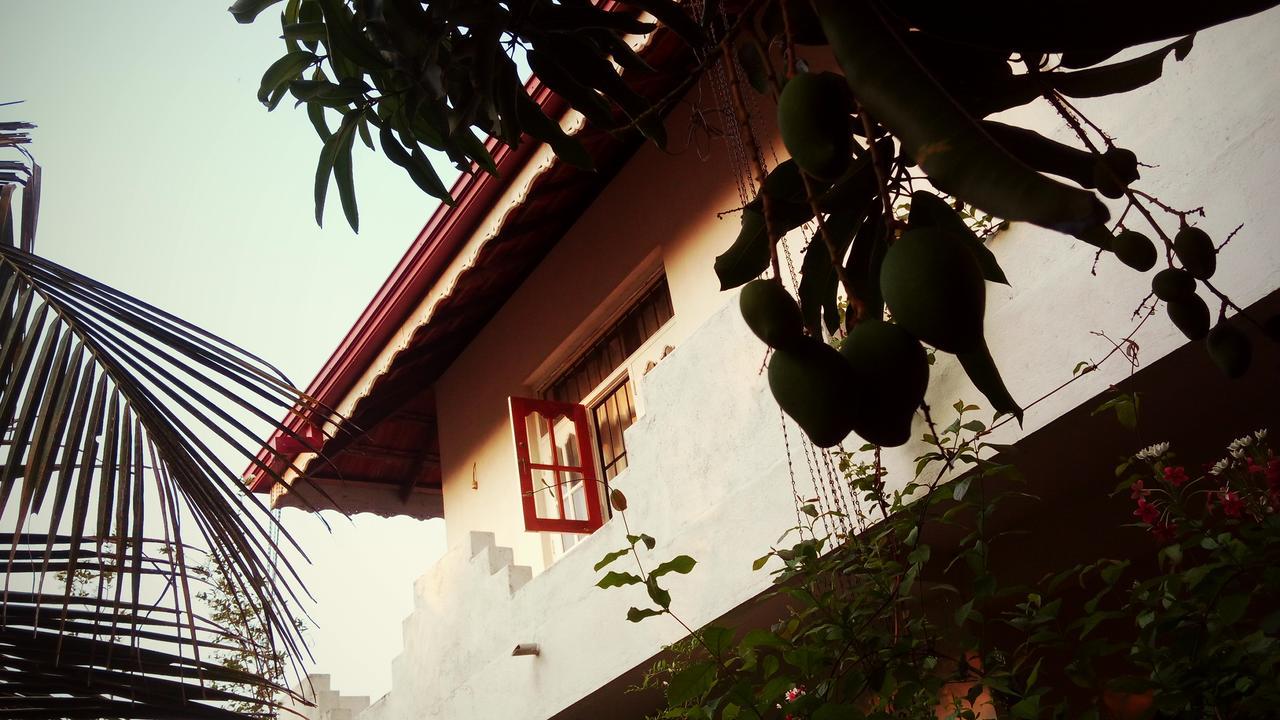 Sampathaa Residence Negombo Buitenkant foto