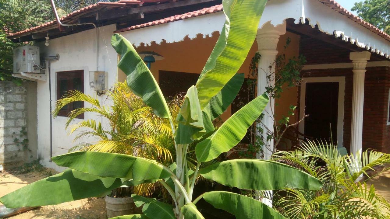 Sampathaa Residence Negombo Kamer foto